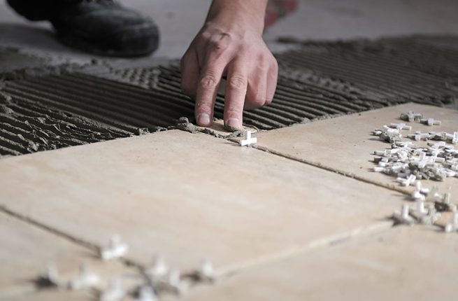 چسباندن سرامیک روی سرامیک